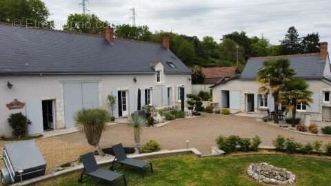 Maison à CHOUZY-SUR-CISSE