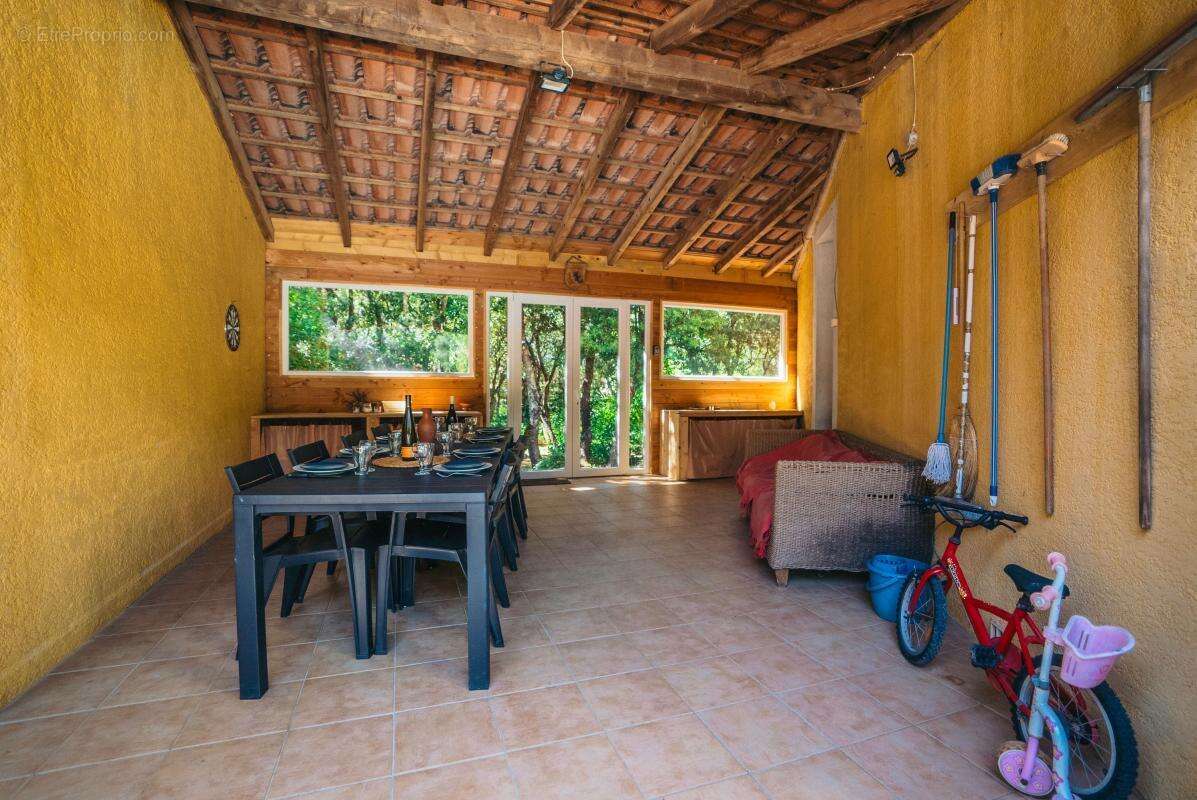 Maison à SAINT-SIFFRET