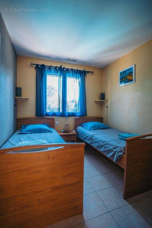 Maison à SAINT-SIFFRET