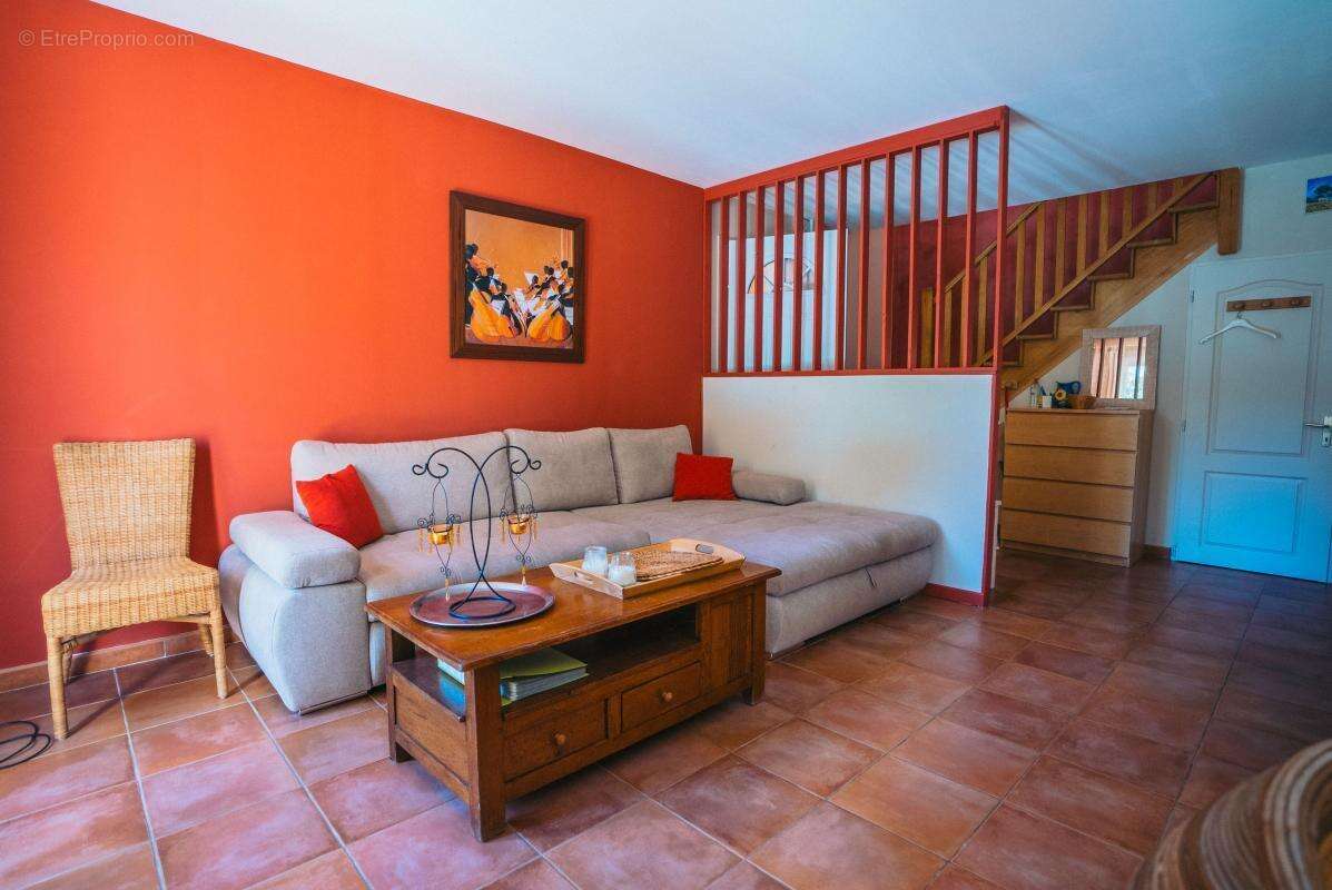 Maison à SAINT-SIFFRET