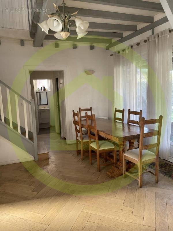 Maison à LABOISSIERE-EN-THELLE