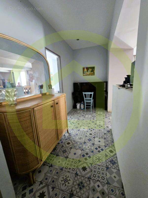 Maison à CHENAC-SAINT-SEURIN-D&#039;UZET