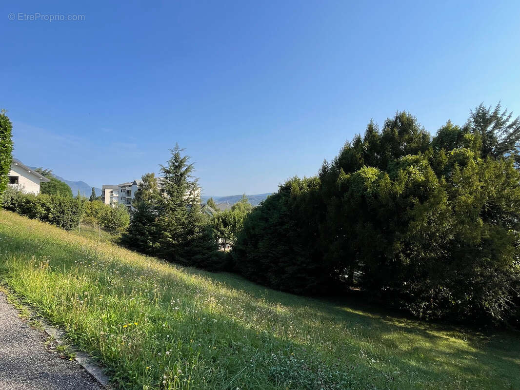 Terrain à CHAMBERY