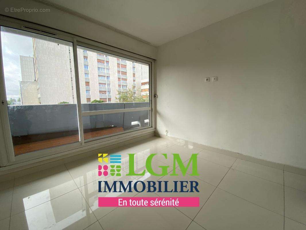 Appartement à SARCELLES