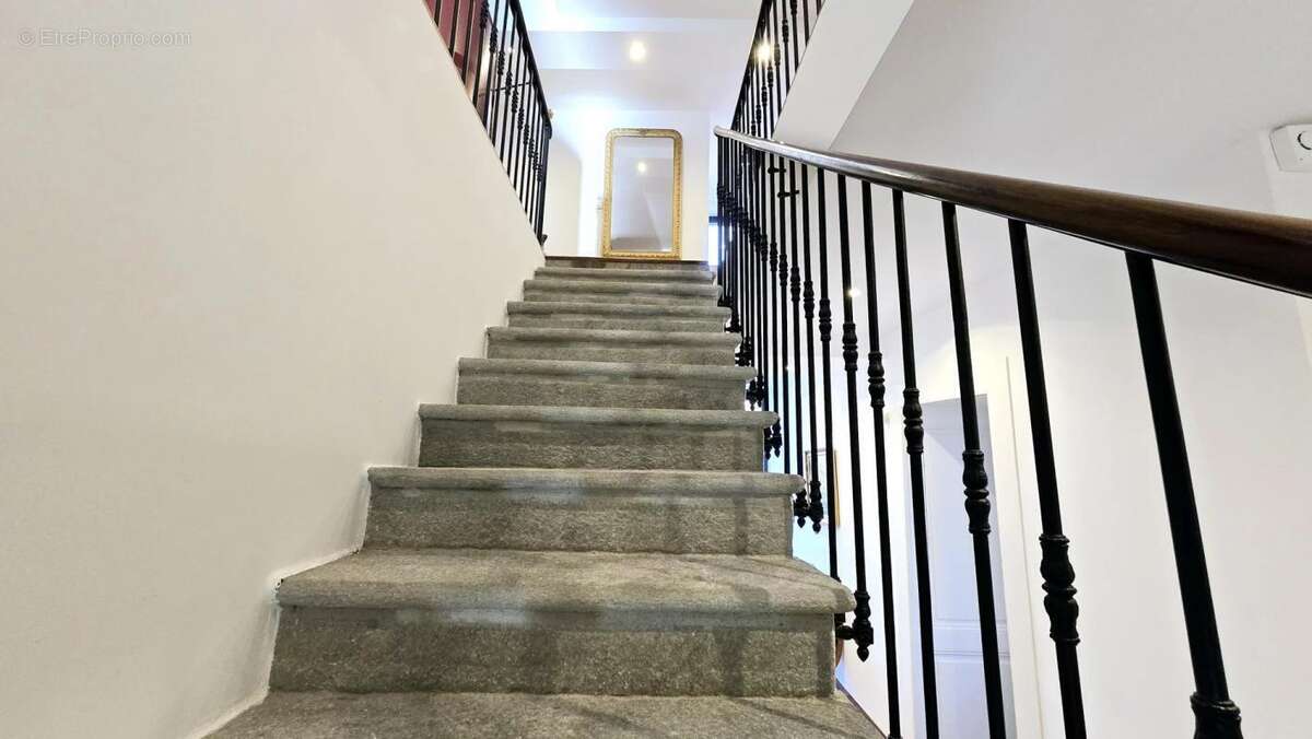 Maison à PERS-JUSSY