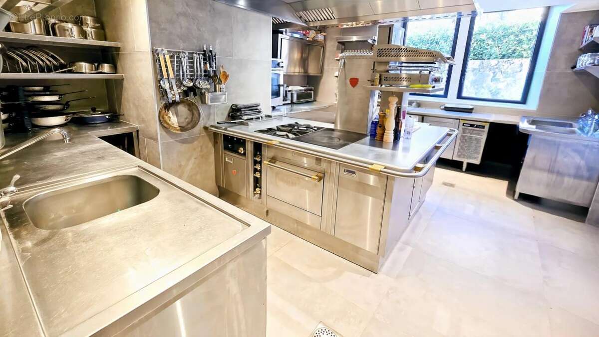 Maison à PERS-JUSSY