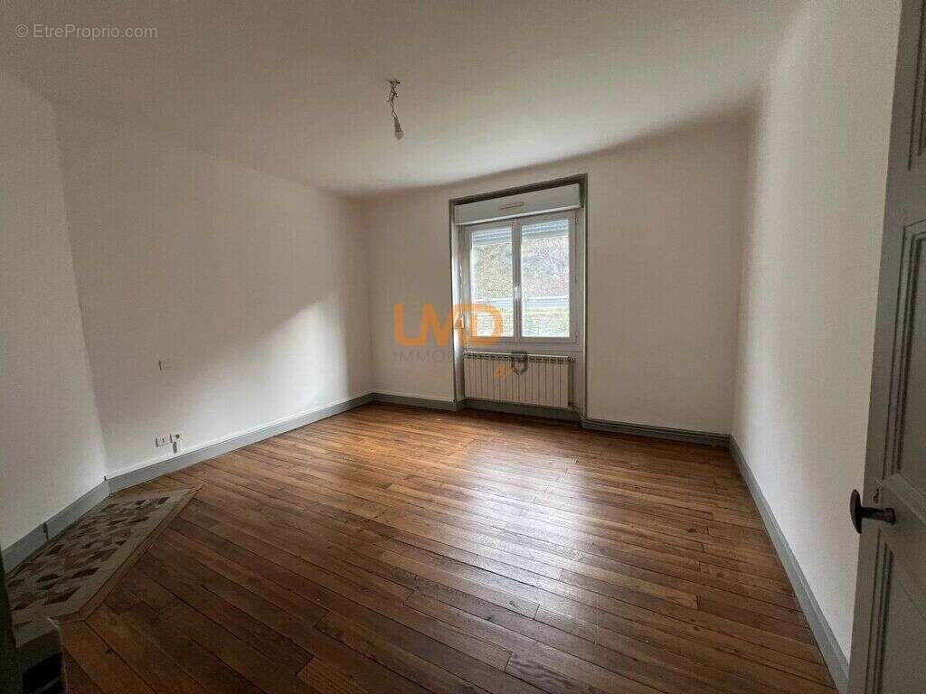 Appartement à BOISSE-PENCHOT