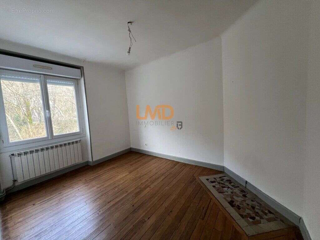 Appartement à BOISSE-PENCHOT