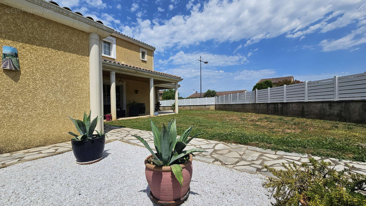 Maison à PORTES-LES-VALENCE