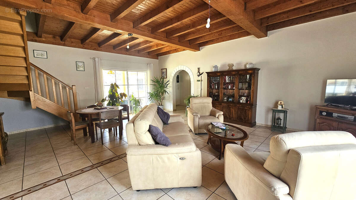 Maison à PORTES-LES-VALENCE