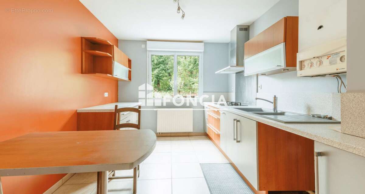 Appartement à CHAMALIERES