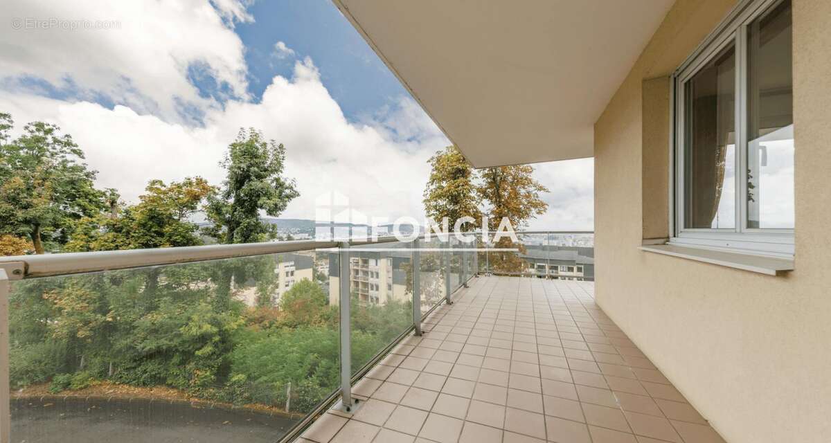 Appartement à CHAMALIERES