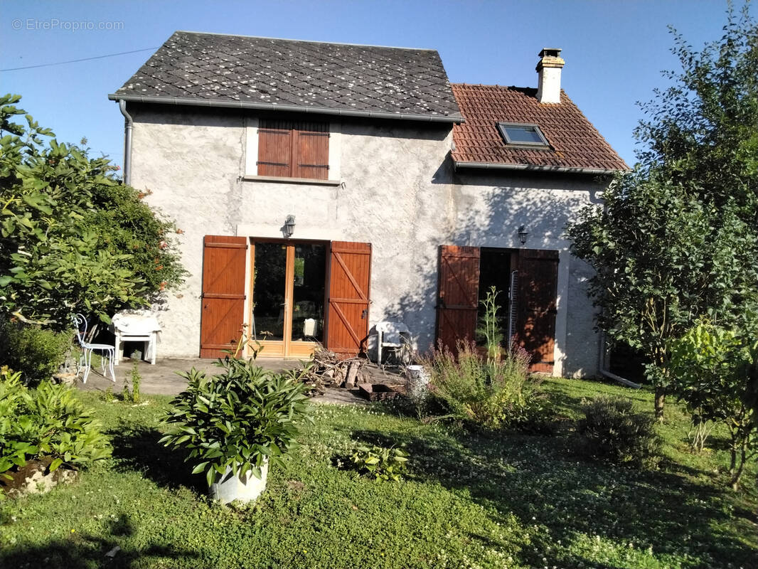 Maison à JUSSY-LE-CHAUDRIER