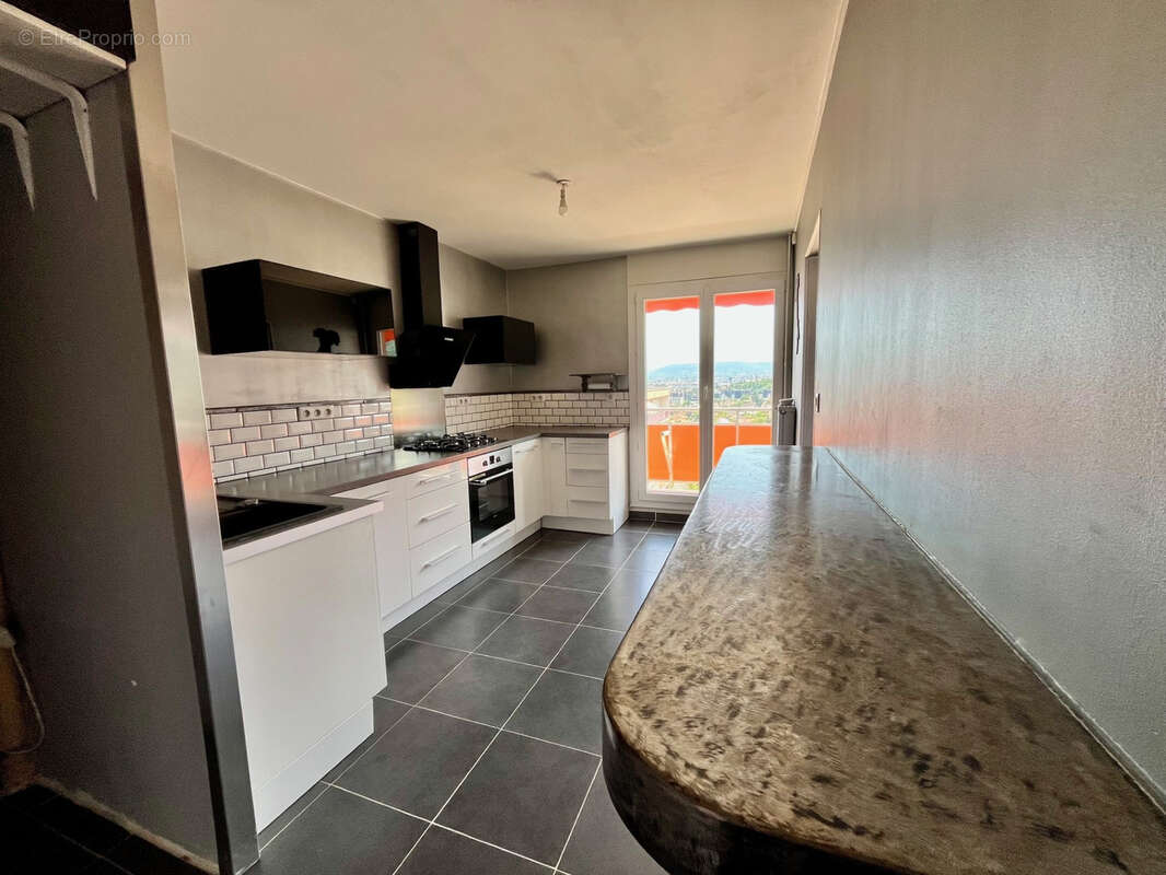 Appartement à CLERMONT-FERRAND