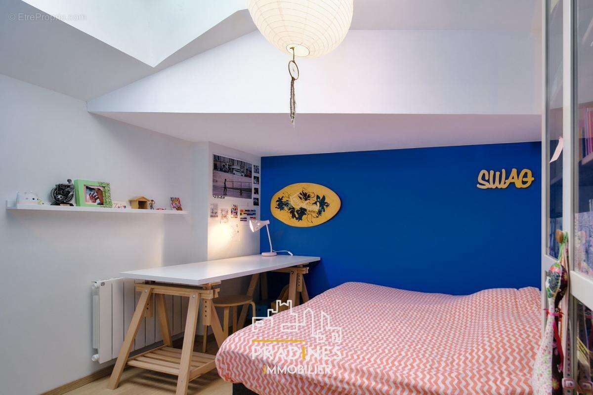 Appartement à MORNANT