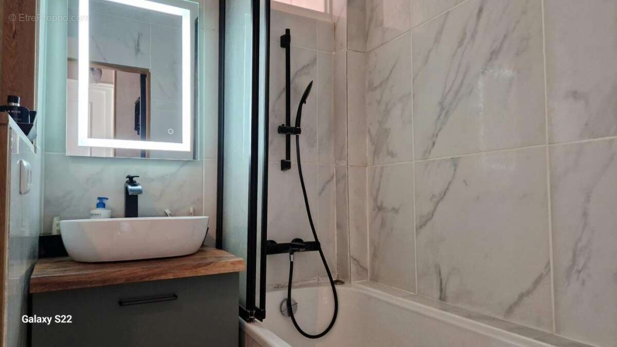 Appartement à TASSIN-LA-DEMI-LUNE