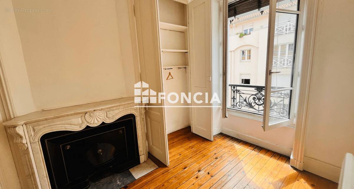 Appartement à LYON-3E
