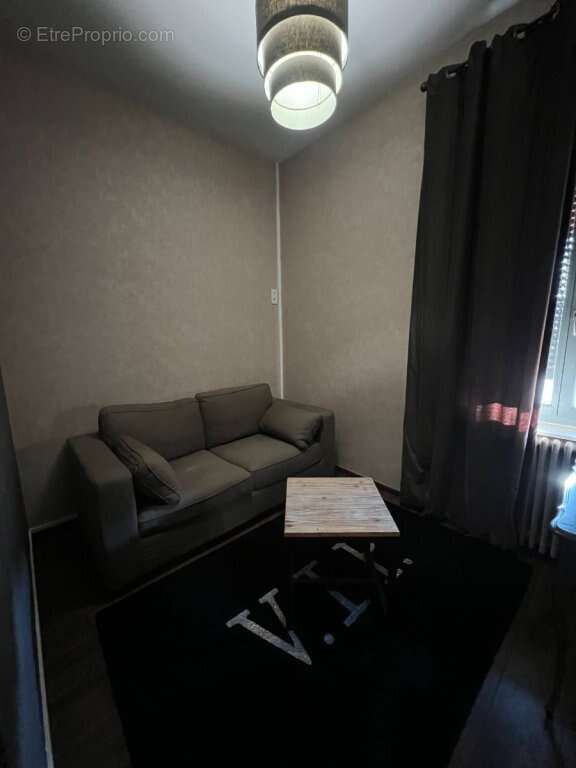 Appartement à MONTCEAU-LES-MINES