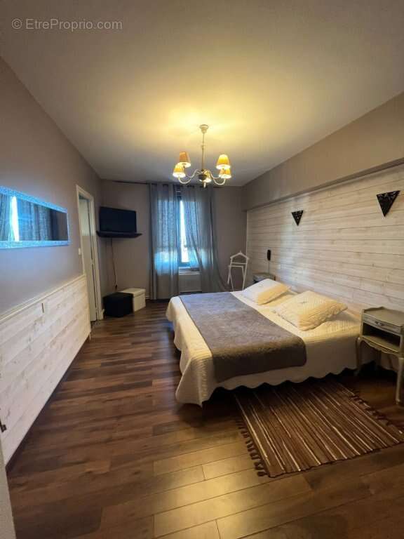 Appartement à MONTCEAU-LES-MINES