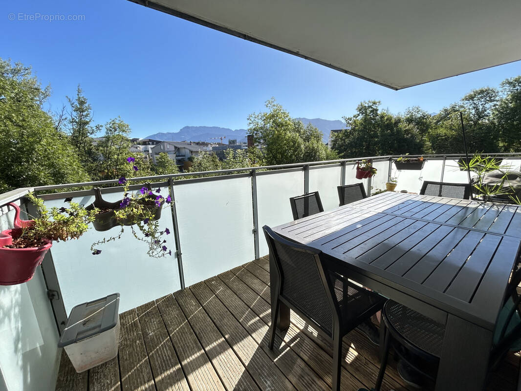 Appartement à MEYTHET