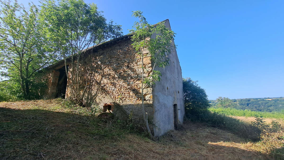 Maison à SAINT-MAURICE-PRES-PIONSAT