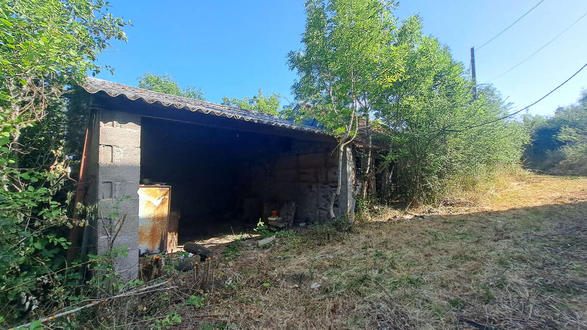 Maison à SAINT-MAURICE-PRES-PIONSAT