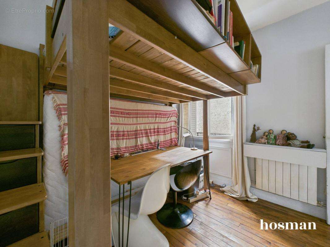 Appartement à NEUILLY-SUR-SEINE