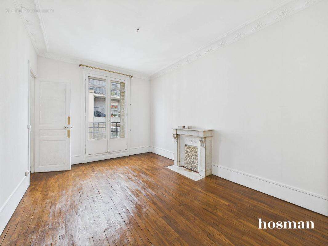 Appartement à PARIS-19E