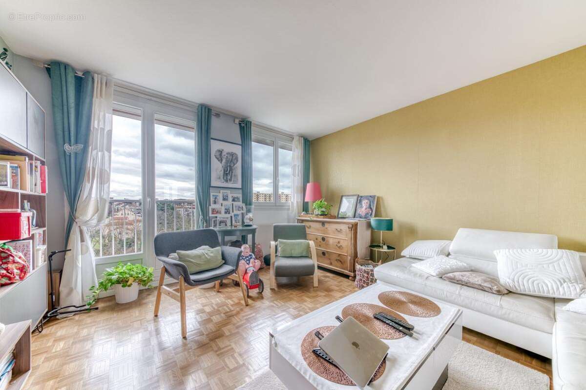 Appartement à LYON-5E