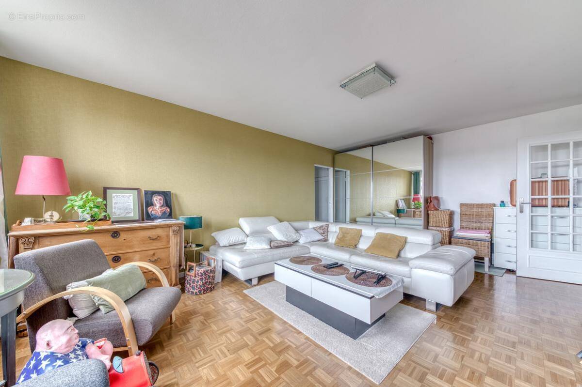 Appartement à LYON-5E