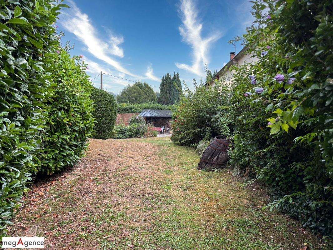 Maison à SAINTE-FEREOLE