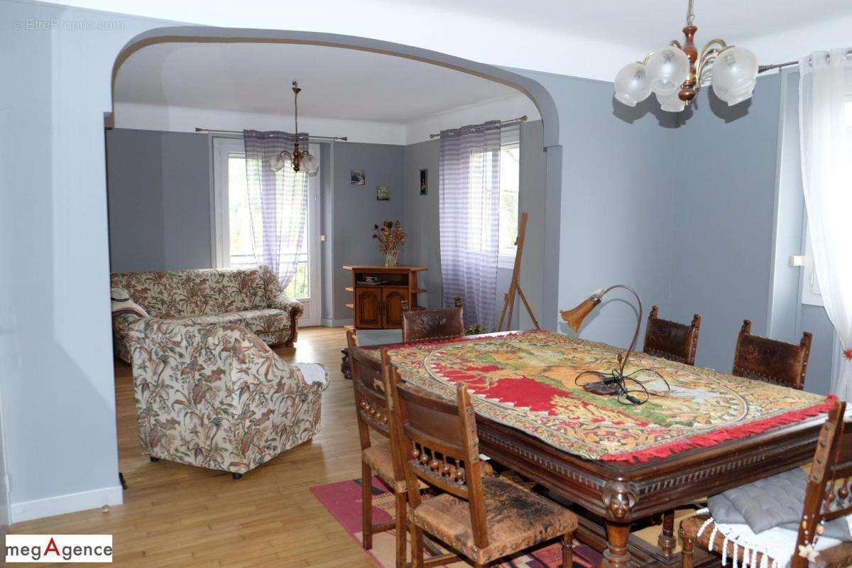 Maison à SAINTE-FEREOLE