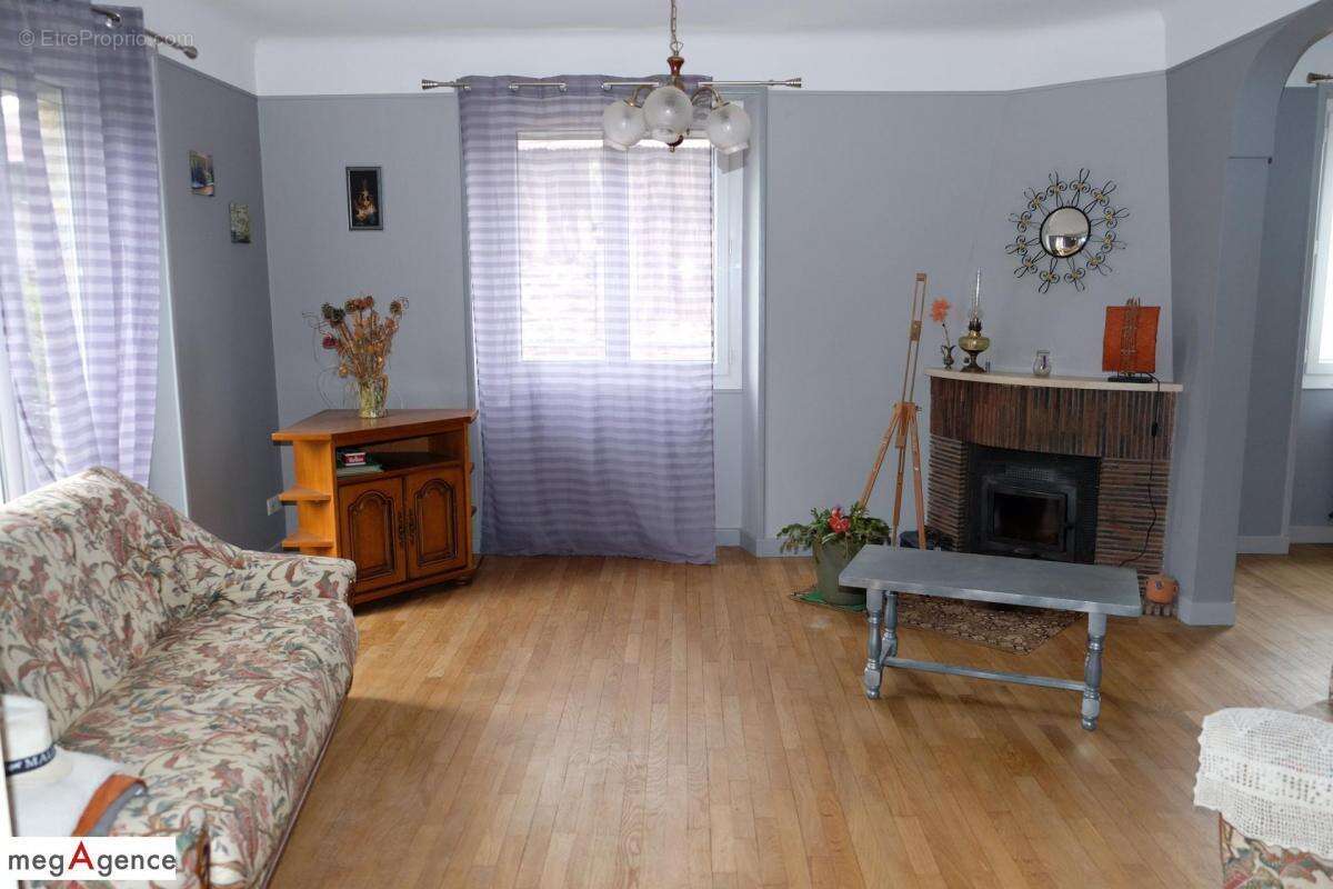 Maison à SAINTE-FEREOLE