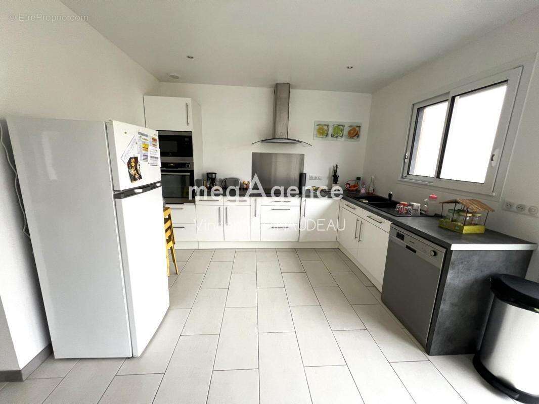 Maison à LE MAY-SUR-EVRE