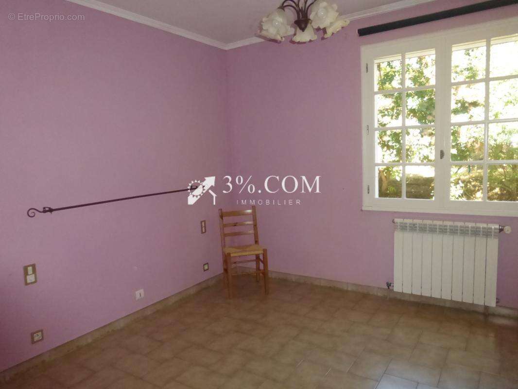 Maison à SAINT-JEAN-DU-PIN