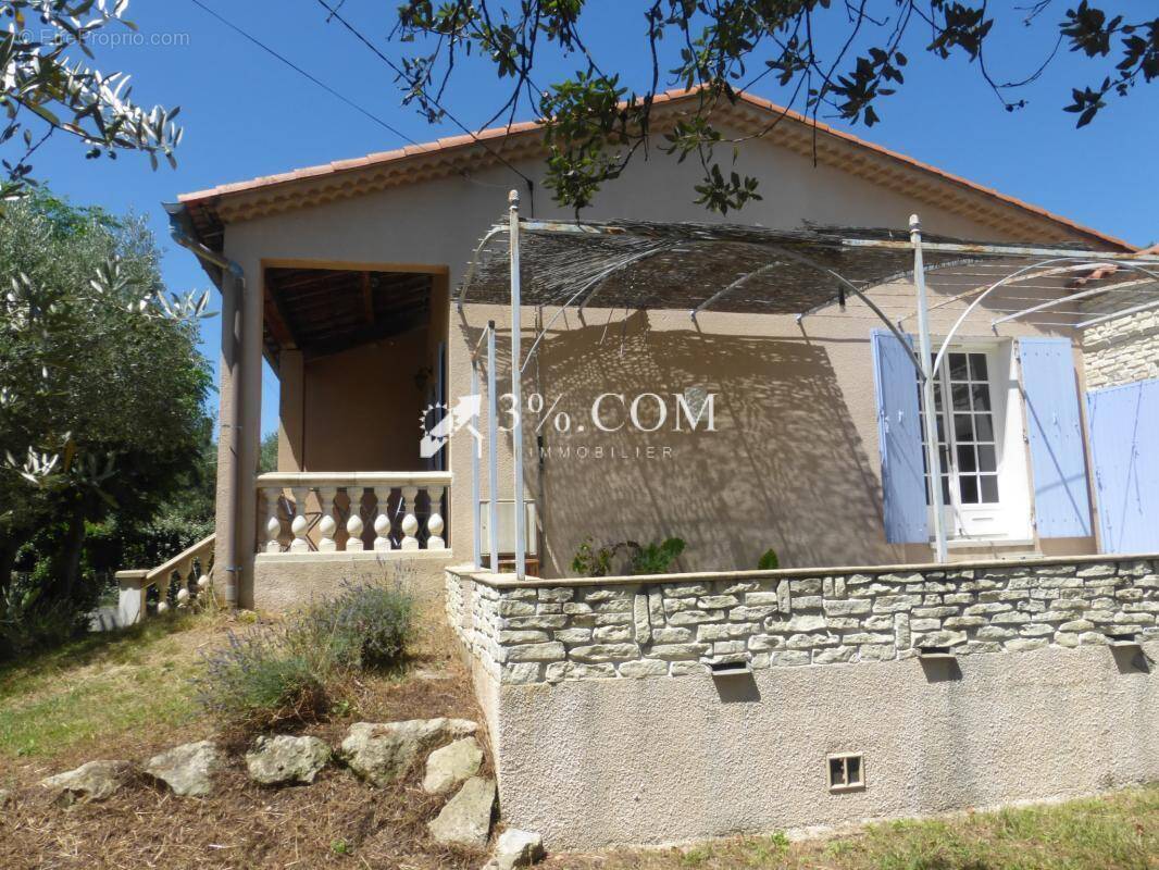 Maison à SAINT-JEAN-DU-PIN