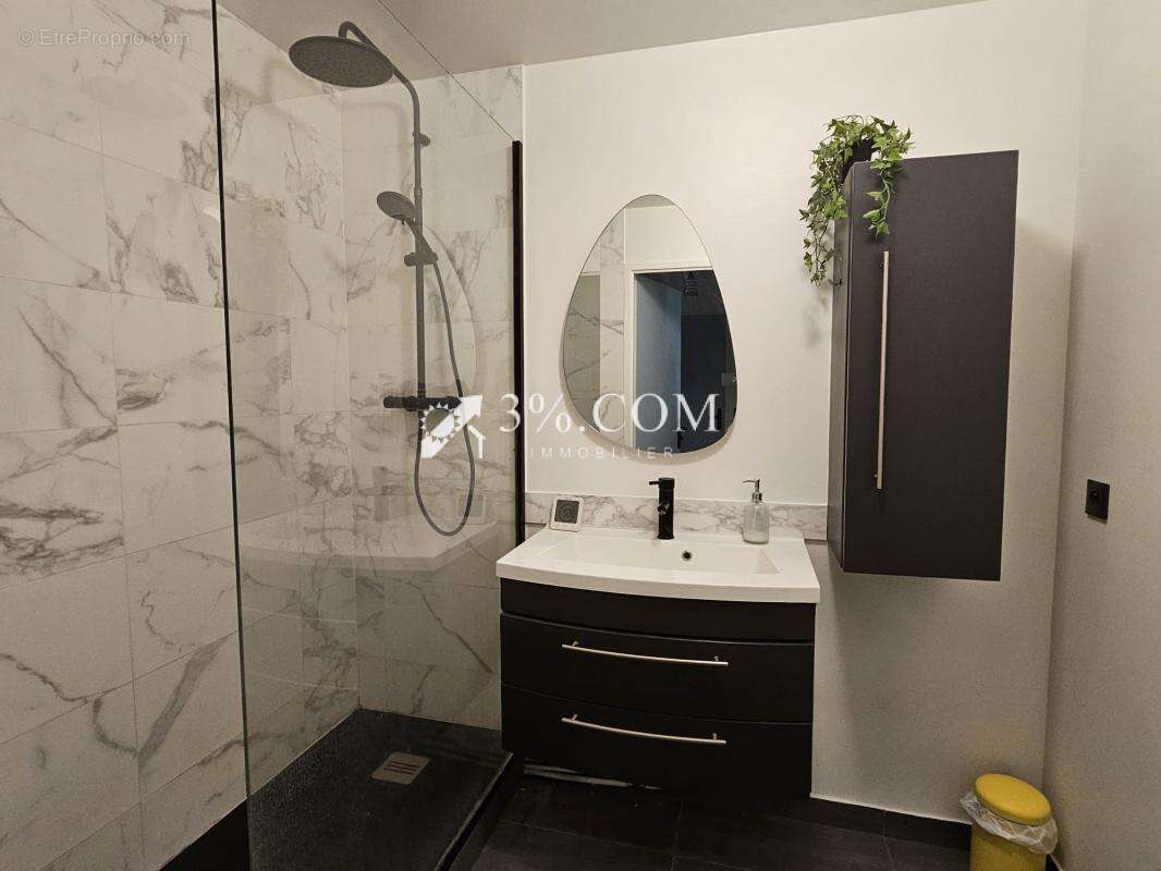 Appartement à LE PLESSIS-TREVISE