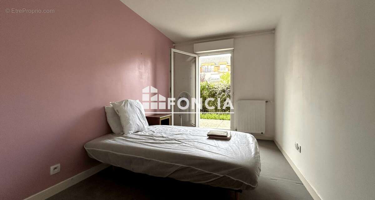 Appartement à SAINT-PIERRE-DU-PERRAY