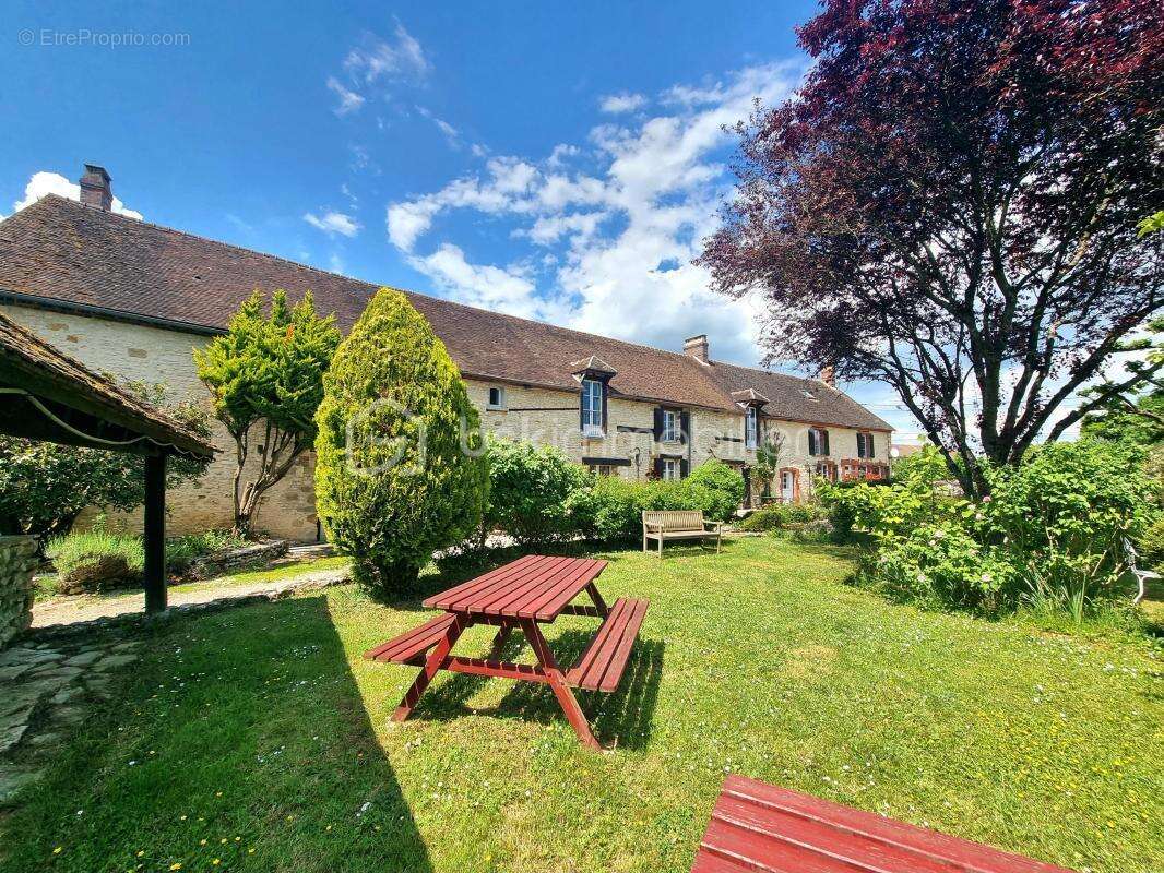 Maison à DONNEMARIE-DONTILLY