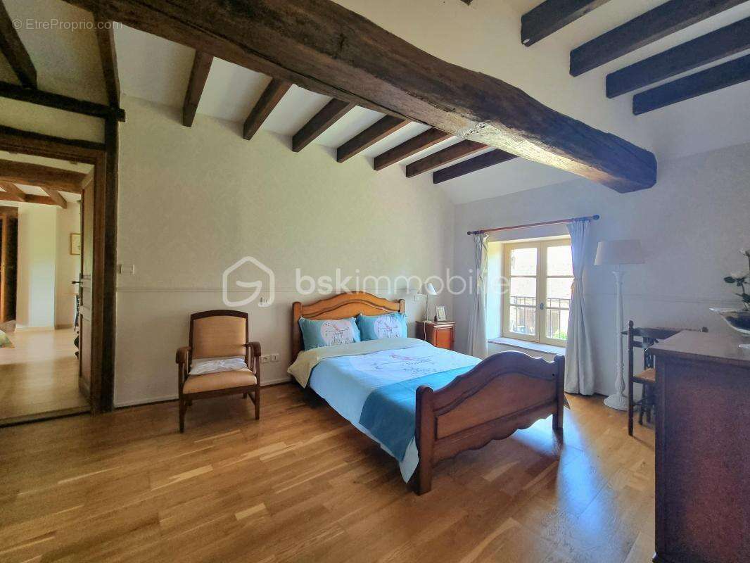 Maison à DONNEMARIE-DONTILLY