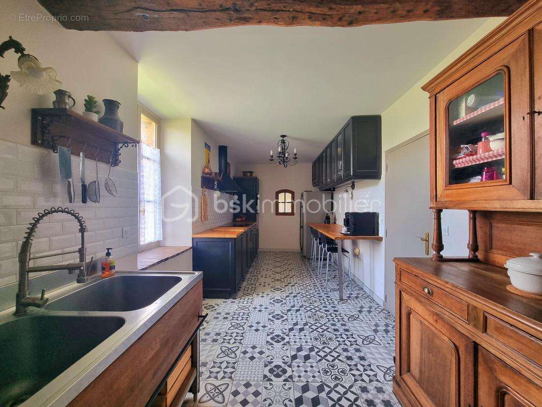 Maison à DONNEMARIE-DONTILLY