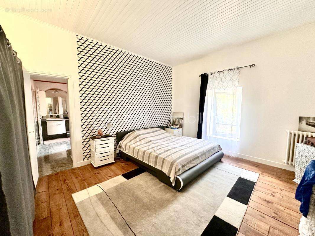 Maison à RIVIERE-SAAS-ET-GOURBY