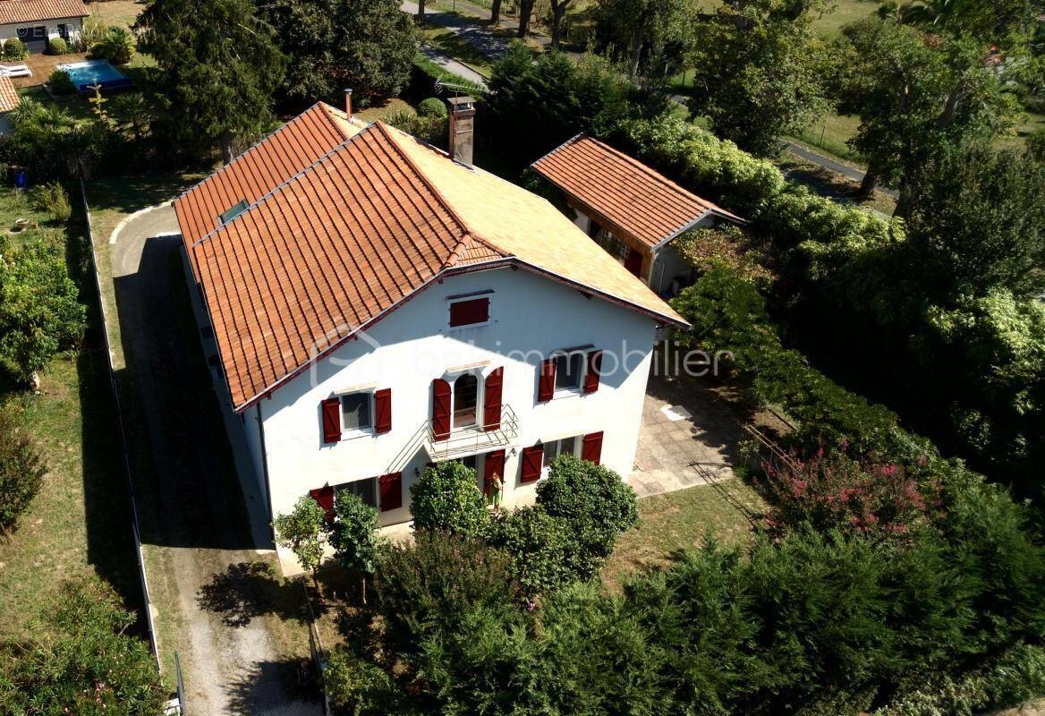 Maison à RIVIERE-SAAS-ET-GOURBY