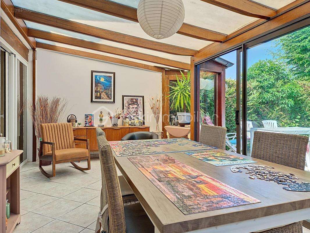 Maison à OZOIR-LA-FERRIERE