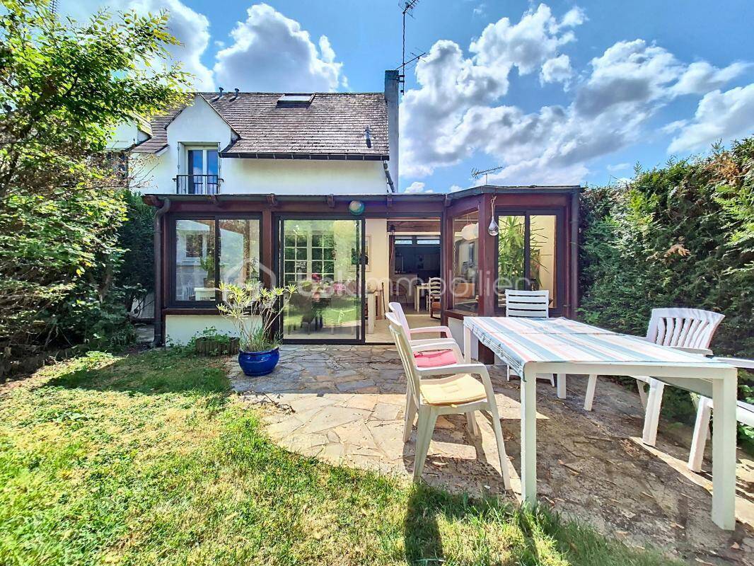 Maison à OZOIR-LA-FERRIERE