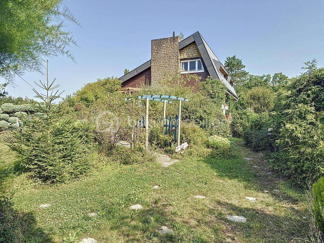 Maison à COURCELLES-CHAUSSY