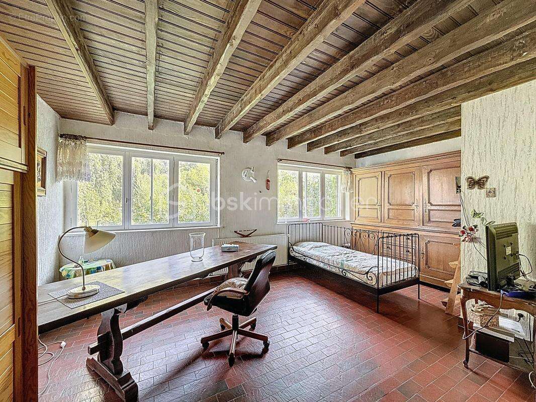 Maison à COURCELLES-CHAUSSY