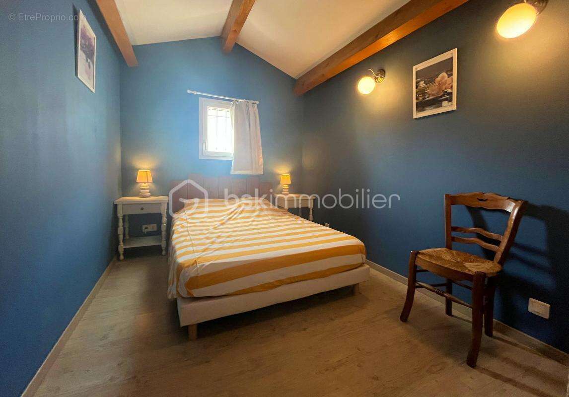 Maison à PELISSANNE