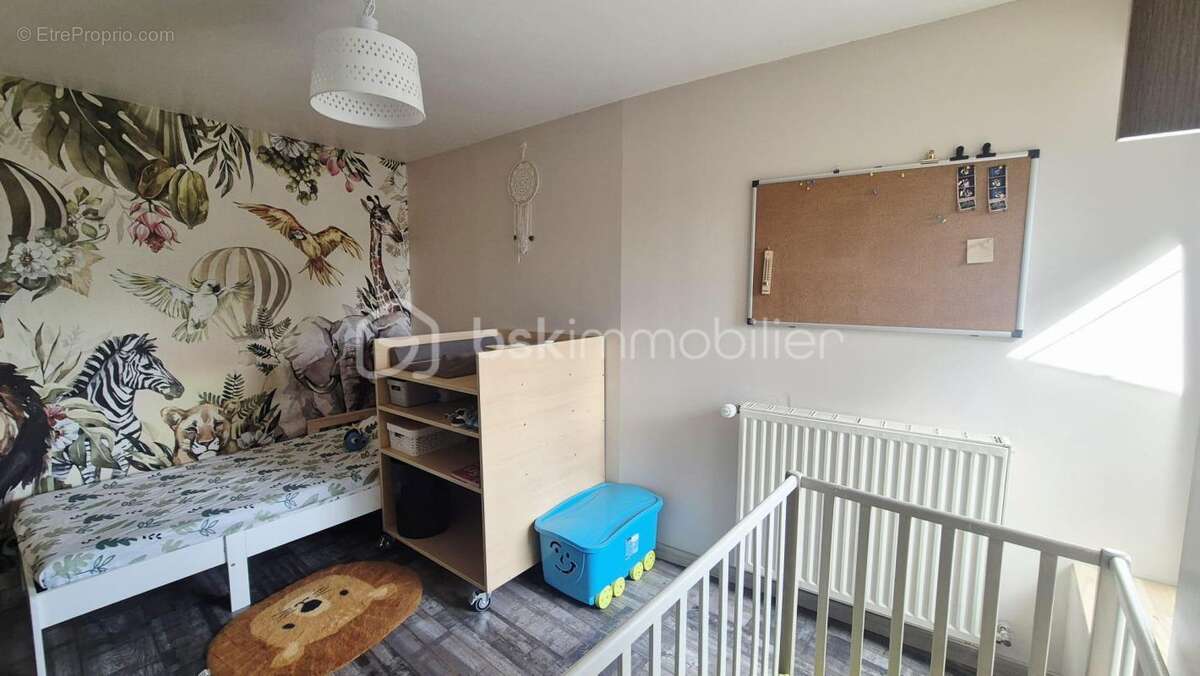 Maison à PONTAUBAULT