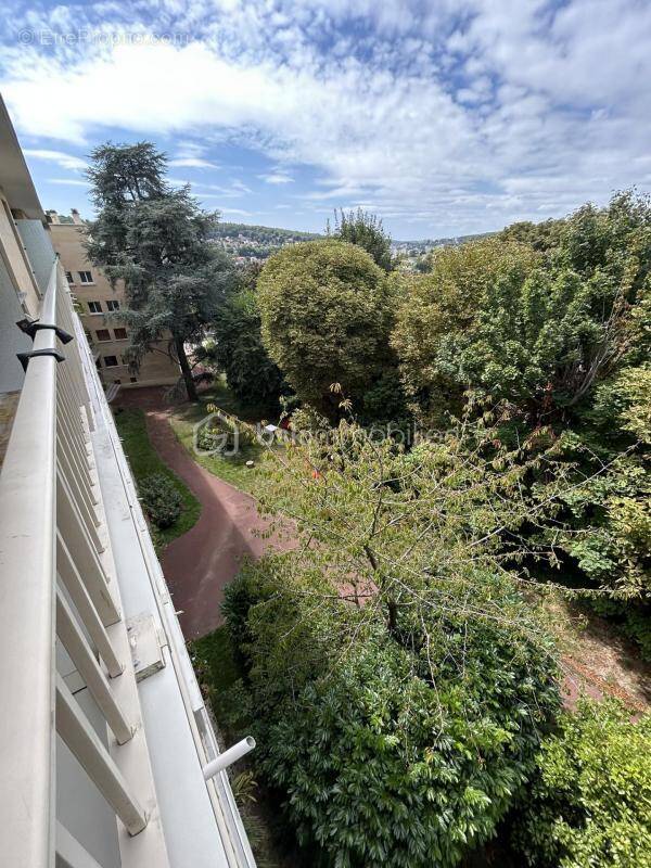 Appartement à SEVRES